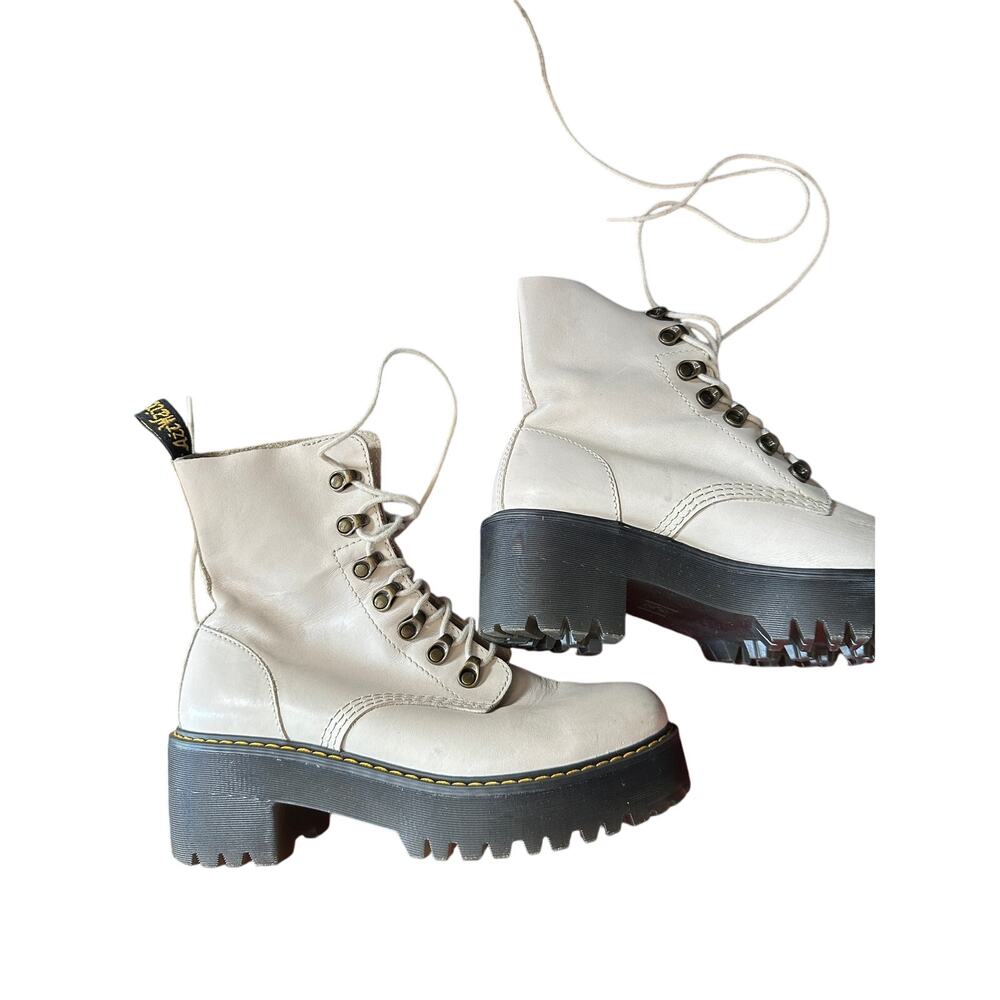 DR. marten LEONA boot